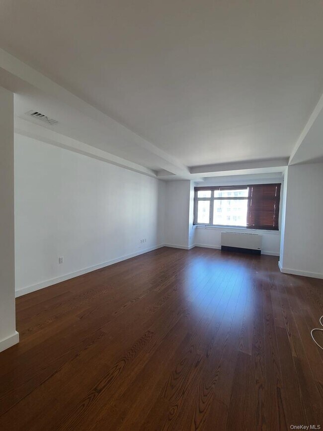40-22 College Point Blvd Unit 12D