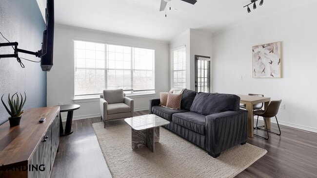 Photo - 9601 Custer Rd Unidad 2533