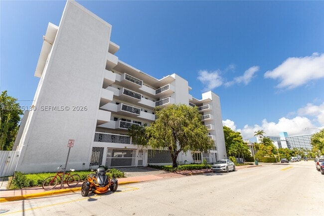 Photo - 1030 9th St Unit 204