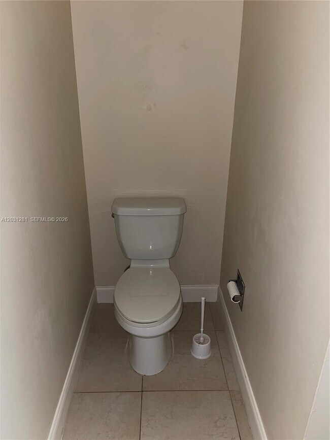 Photo - 7175 Nova Dr