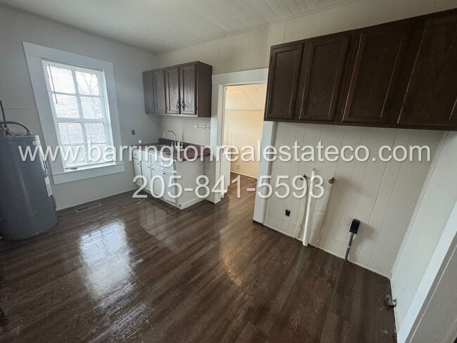 Photo - 3000 Dawson Ave SW