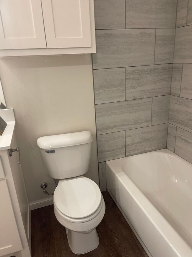 Photo - 3 bedroom 2 bath duplex in Newcastle