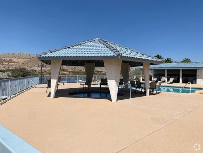 Building Photo - Winter and Summer 1BR WaterFront Vacation ... Unit C7 Rental