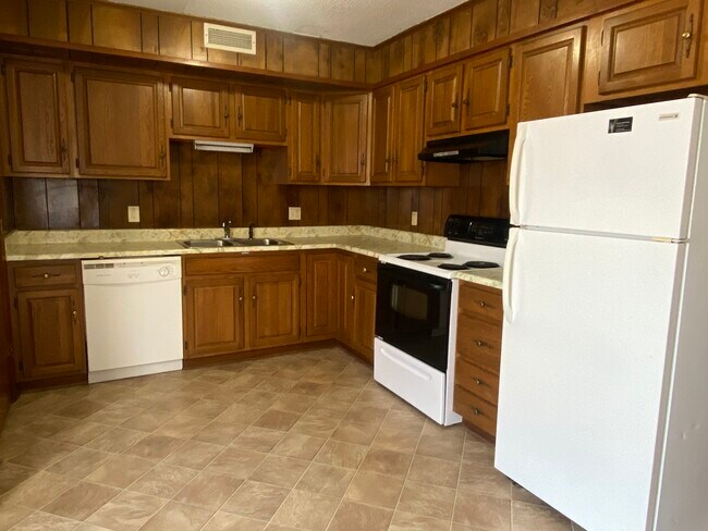 Photo - 103 Skyview Dr Unit Apt 4