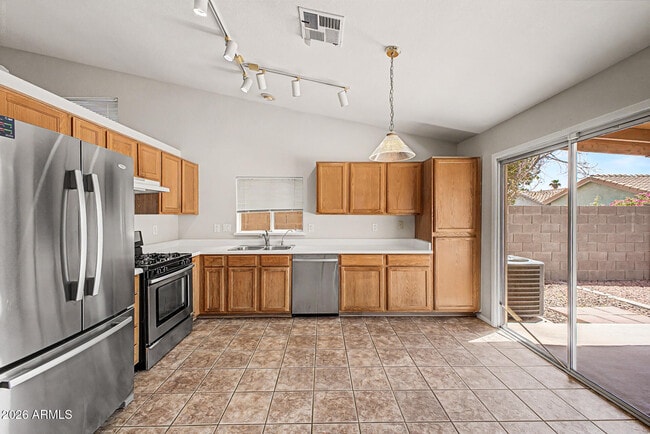 Photo - 9969 W MacKenzie Dr