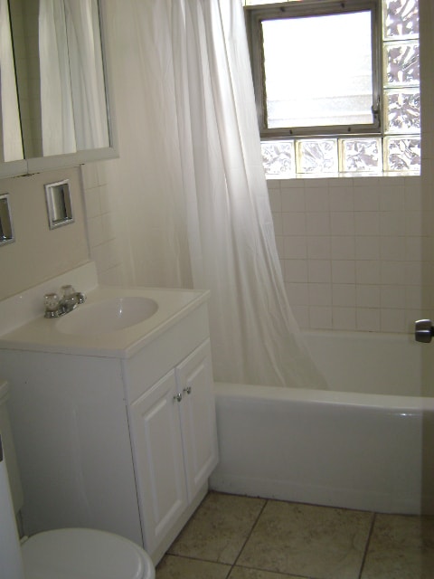 7244 Randolph St.