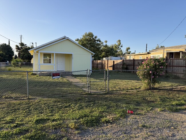 Building Photo - 1154 Grand Ave