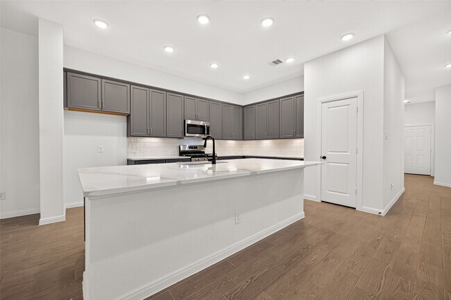 453 Embden Rim Dr