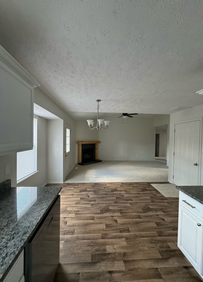 Photo - 450 S Cedarwood Ave House
