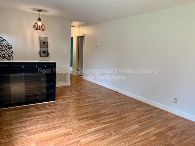 Photo - 3605 Cranston Rd