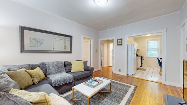 Photo - 169 Kent St Unit 3