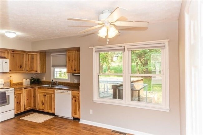 Photo - Rare Find... Detached Single Family Home in Purcell Park!