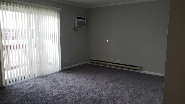 Photo - 1033 Spruce St Unit 3A