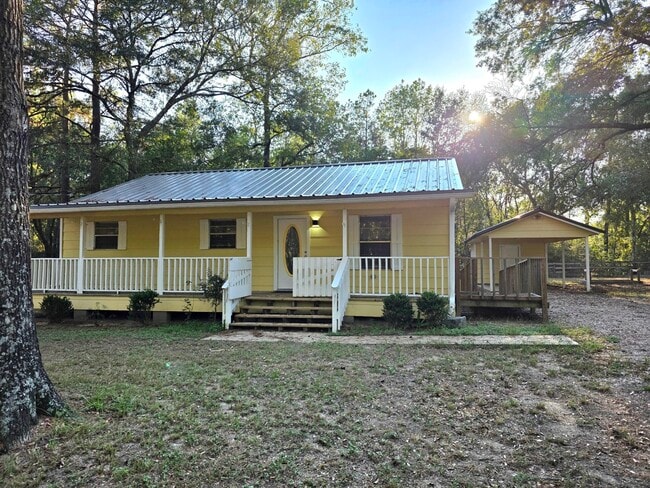 12105 Old County Rd