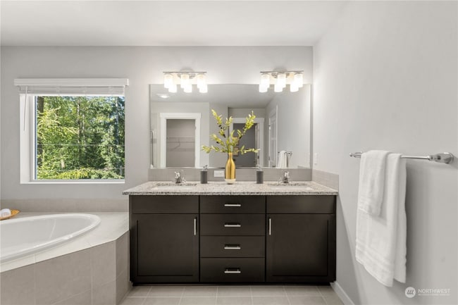 Photo - 3318 103rd Dr NE