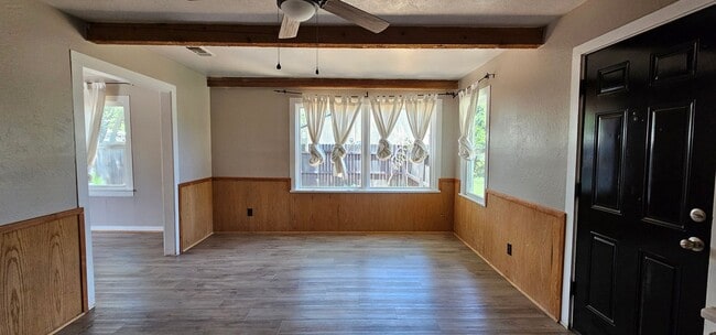 Photo - Beautiful 3 bedroom, 1 bath home for rent