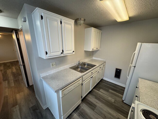 Photo - CL2622-2624 Unit 2622