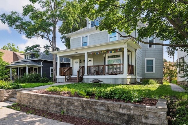 Photo - 3023 Dupont Ave S
