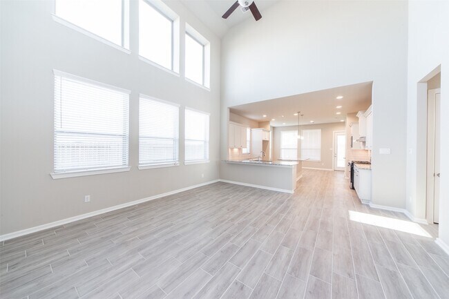 Photo - 4031 Maple Glen Dr