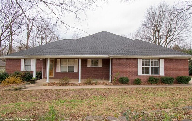 Photo - 3917 E Caston Dr