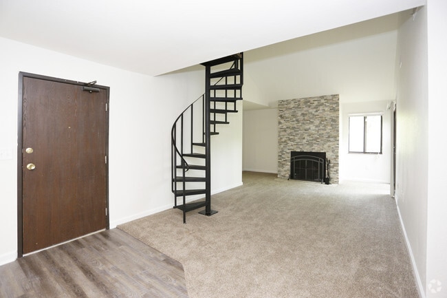 Upgraded Lofted Apartment