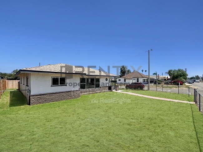 Photo - 7205 Osbun Rd