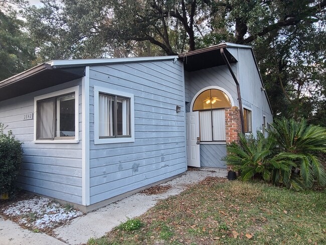 Photo - 2842 SW 38th Pl