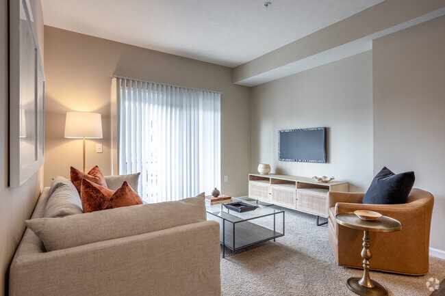 2BR, 2BA - 957SF (El Sandusky) - Eden Park Apartments