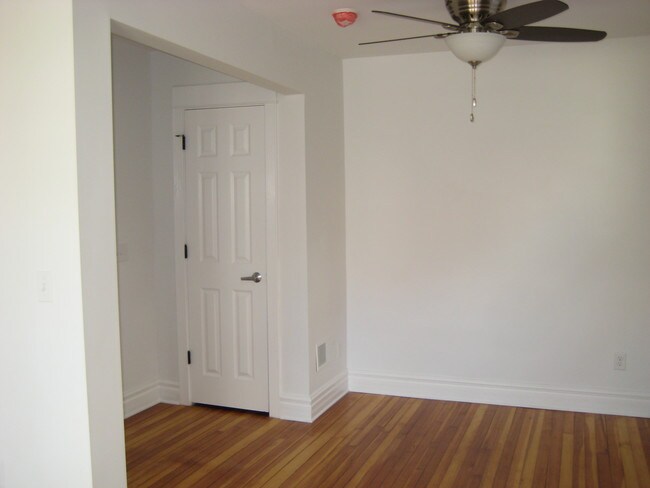 Photo - 2134 Winnebago St