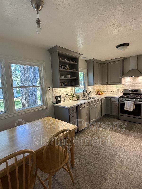 Photo - 1803 17th Ave