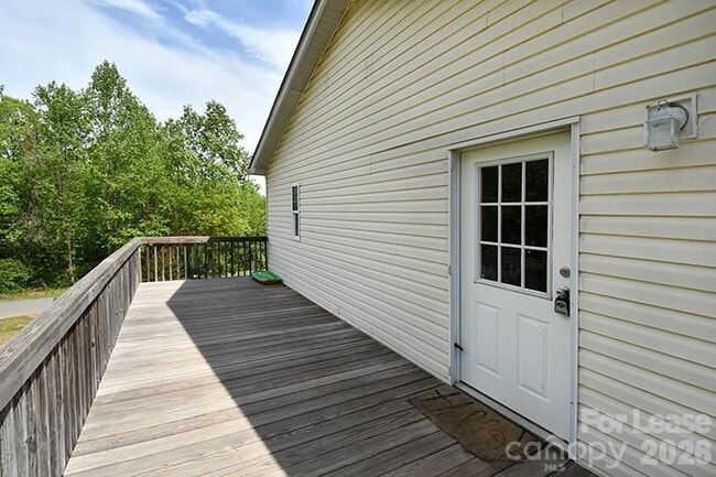 Photo - 5211 Foley Dr