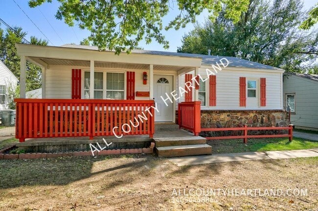 Building Photo - 208 W Kittyhawk Dr