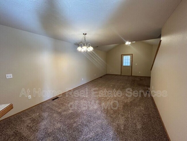 Photo - 1260 N Westwood Ave