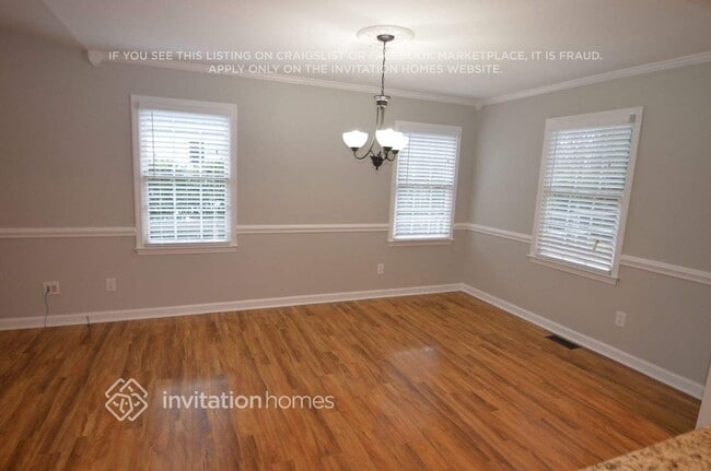 Photo - 3650 Farm Lake Dr SW