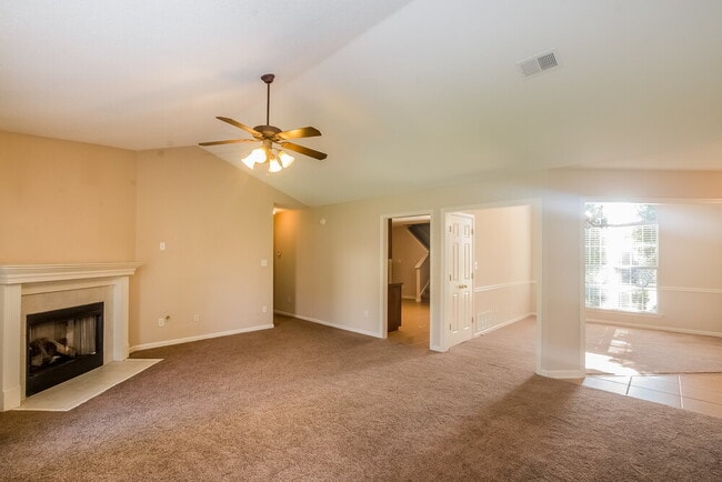 Photo - 5085 Jon Oak Dr