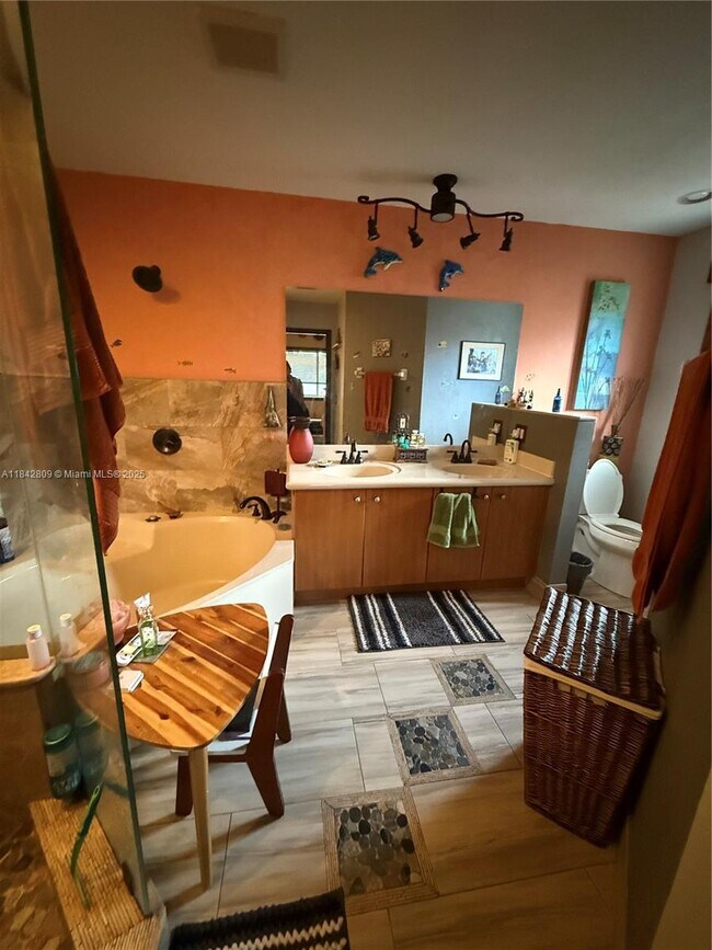 Photo - 16340 SW 52nd St