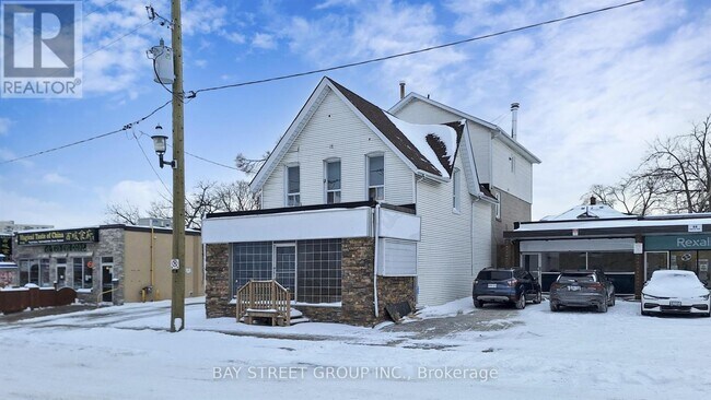 Photo - 66 Maple Ave