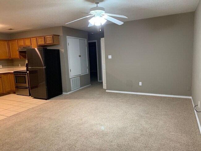 Photo - 5003 S 30th St