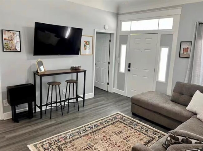 Photo - 2510 W Main St