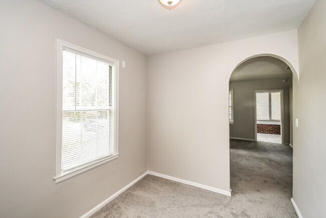 Photo - 1130 Saratoga Blvd