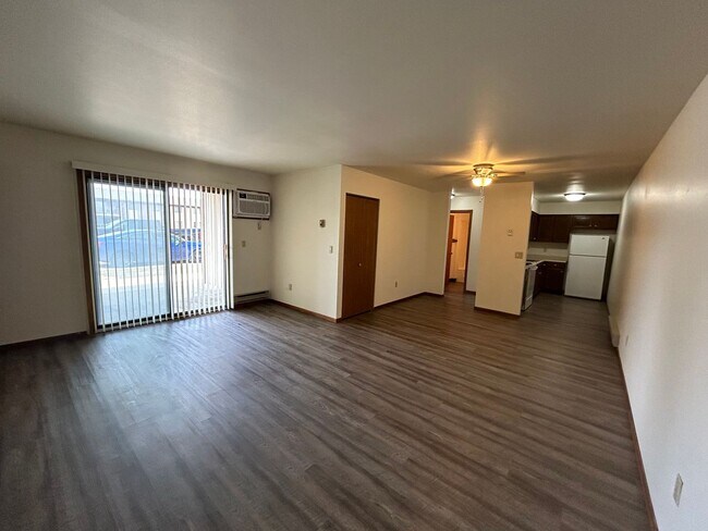 Prairie Village Apartments