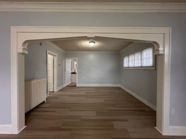 Photo - 1429-1431 Knox Ave N Unit 1431