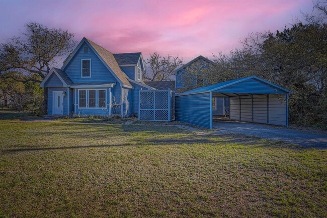 Building Photo - 13003 S Madrone Trail