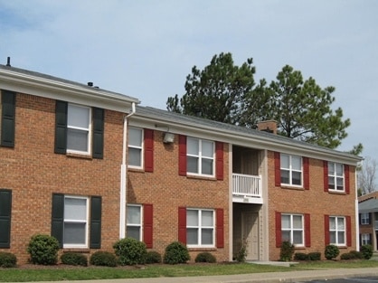 Hunter's Point Apartments - Hunters Point