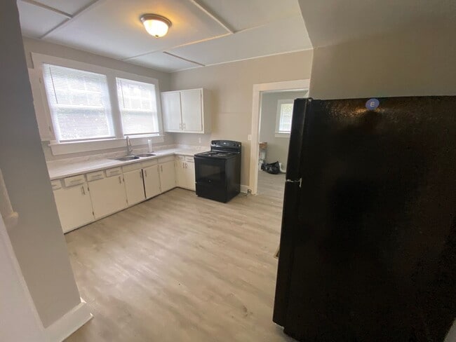 Photo - 620 3rd St SW (DUPLEX) Unidad B