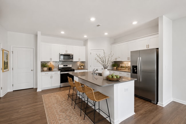 Building Photo - Brand-New End Unit Townhome in Townes at Anderson Farm!