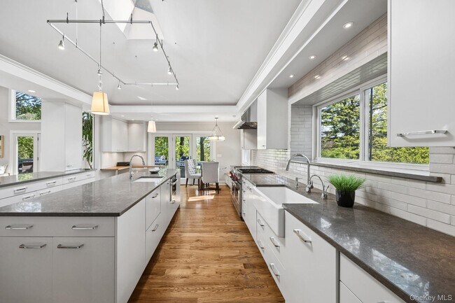 Photo - 4 Mohican Trail