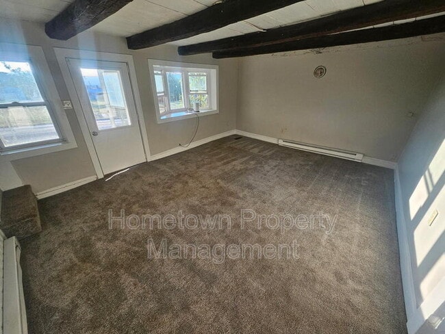 Photo - 178 Church St