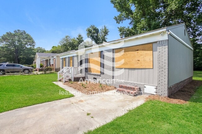 Photo - 4017 Tavineer Dr