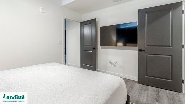 221 Main St N Unit 1213